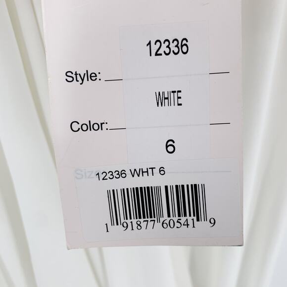 MAC DUGGAL Dress Size 6 Evening Gown White Jersey Stretch NEW V Neck - Picture 4 of 9